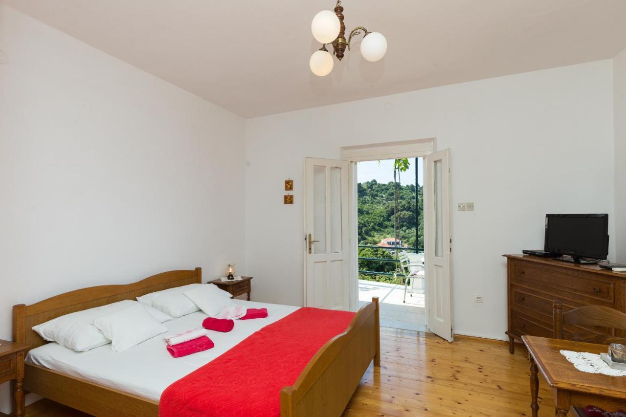 Apartments Miskovic Donje Celo Chambre photo